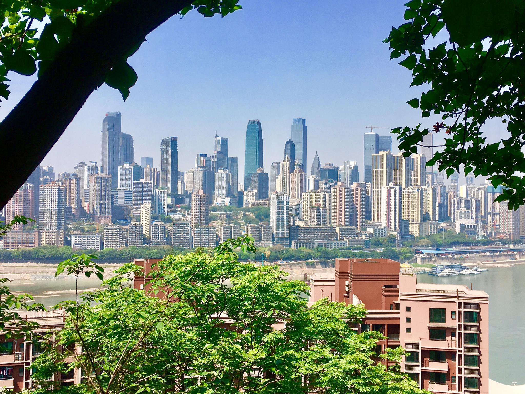 坐看重慶渝中區(qū) 在南坪后堡這里看夜景最美